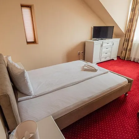 Pava & 3* Odorheiu Secuiesc